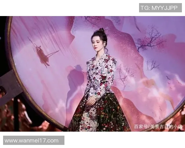 足球明星粉色头像女神魅力尽显青春活力的时尚风潮