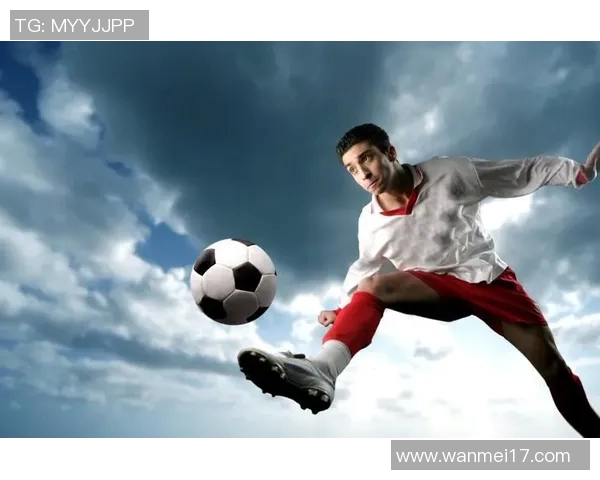 足球明星精彩瞬间高清图片集锦展现踢球记录与风采